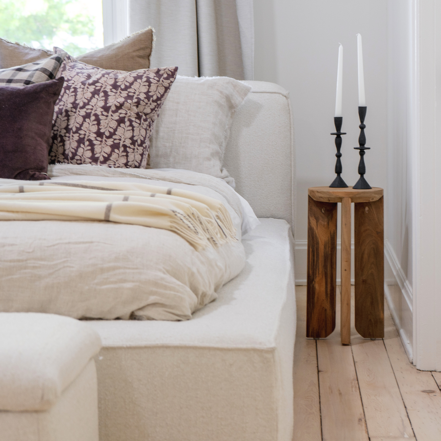 Dupont Platform Bed - Mellow Ivory