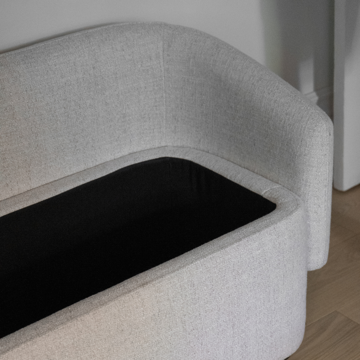 Capri Storage Bench - Thatched Wheat