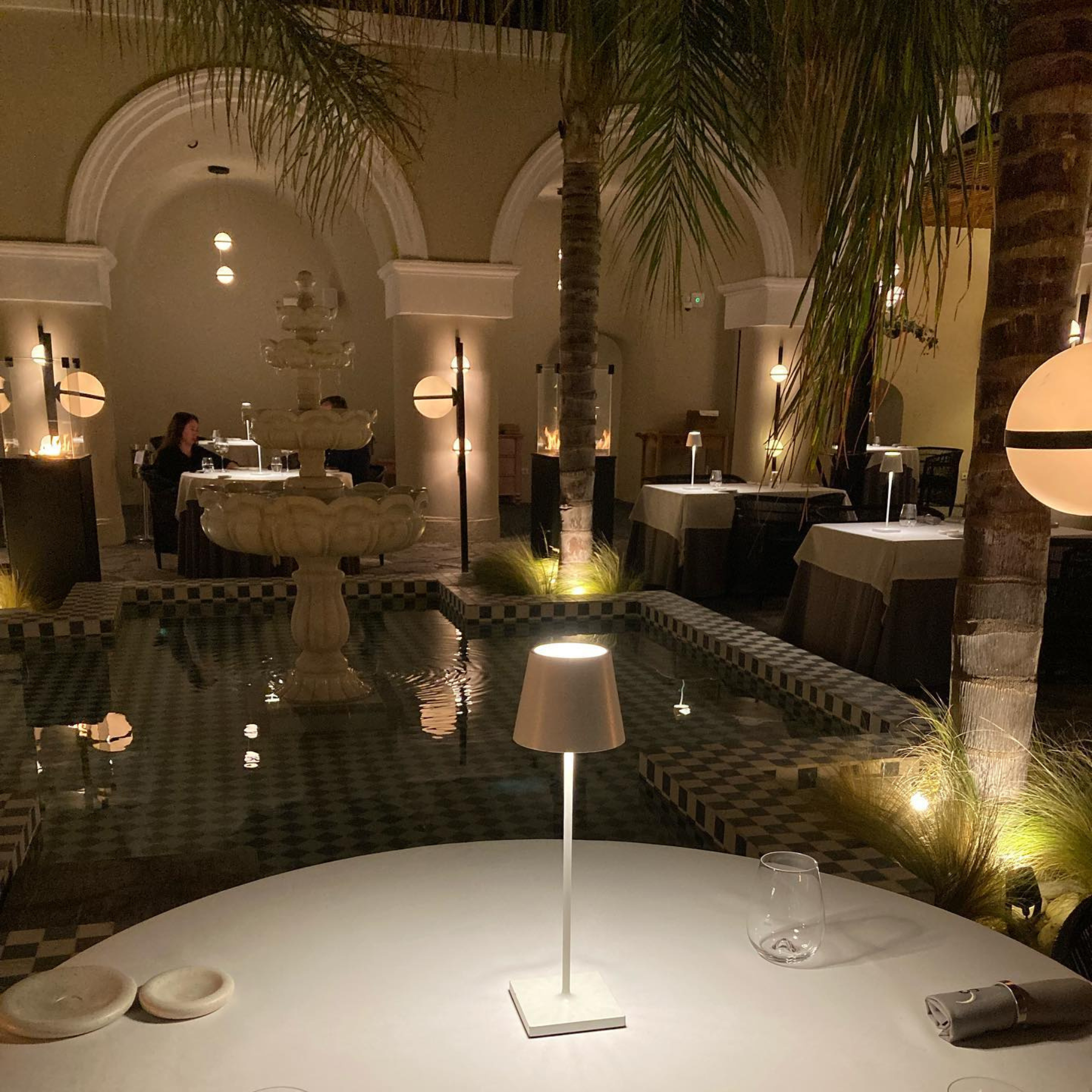 Poldina Pro Cordless Lamp - Sand