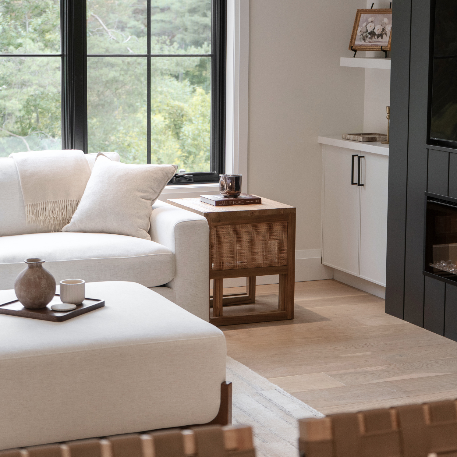 Cannes Rustic Teak Wood Nesting Side Table (Set of 2)