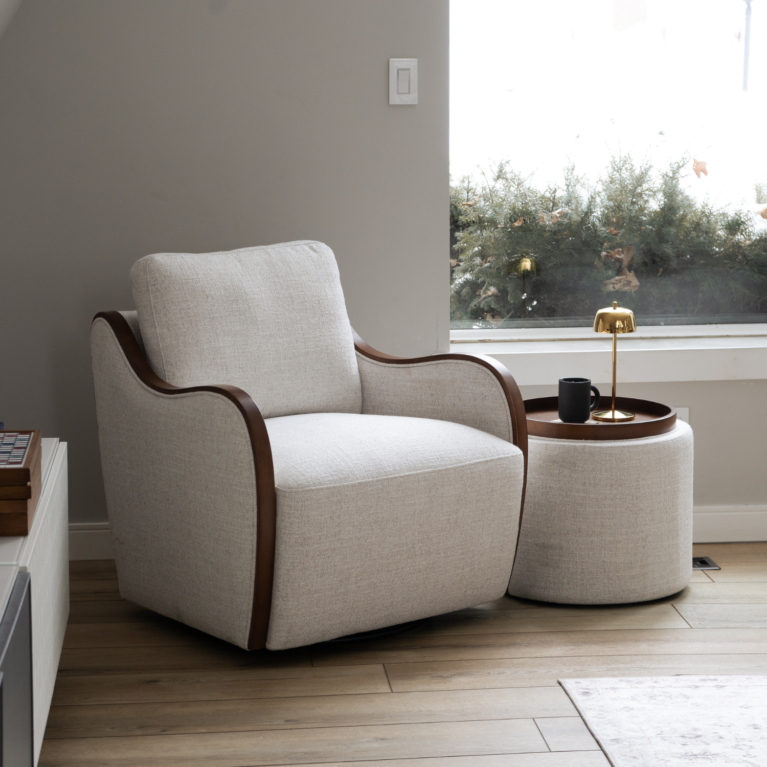 Capri Swivel Arm Chair - Thatched Wheat