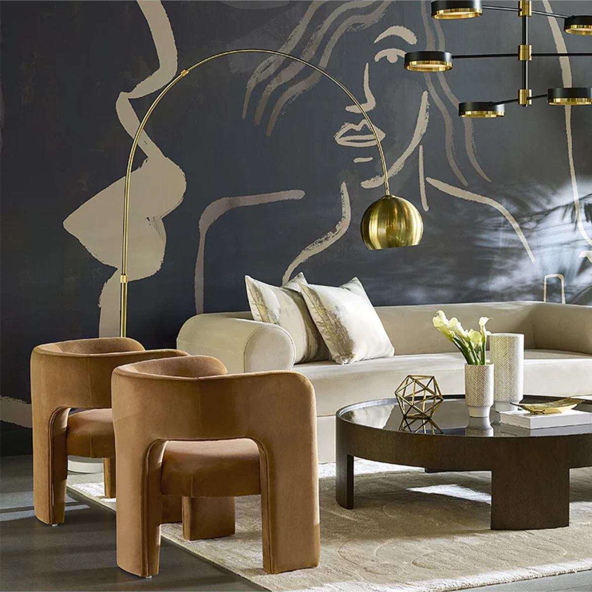 Crescent Floor Lamp - Brass
