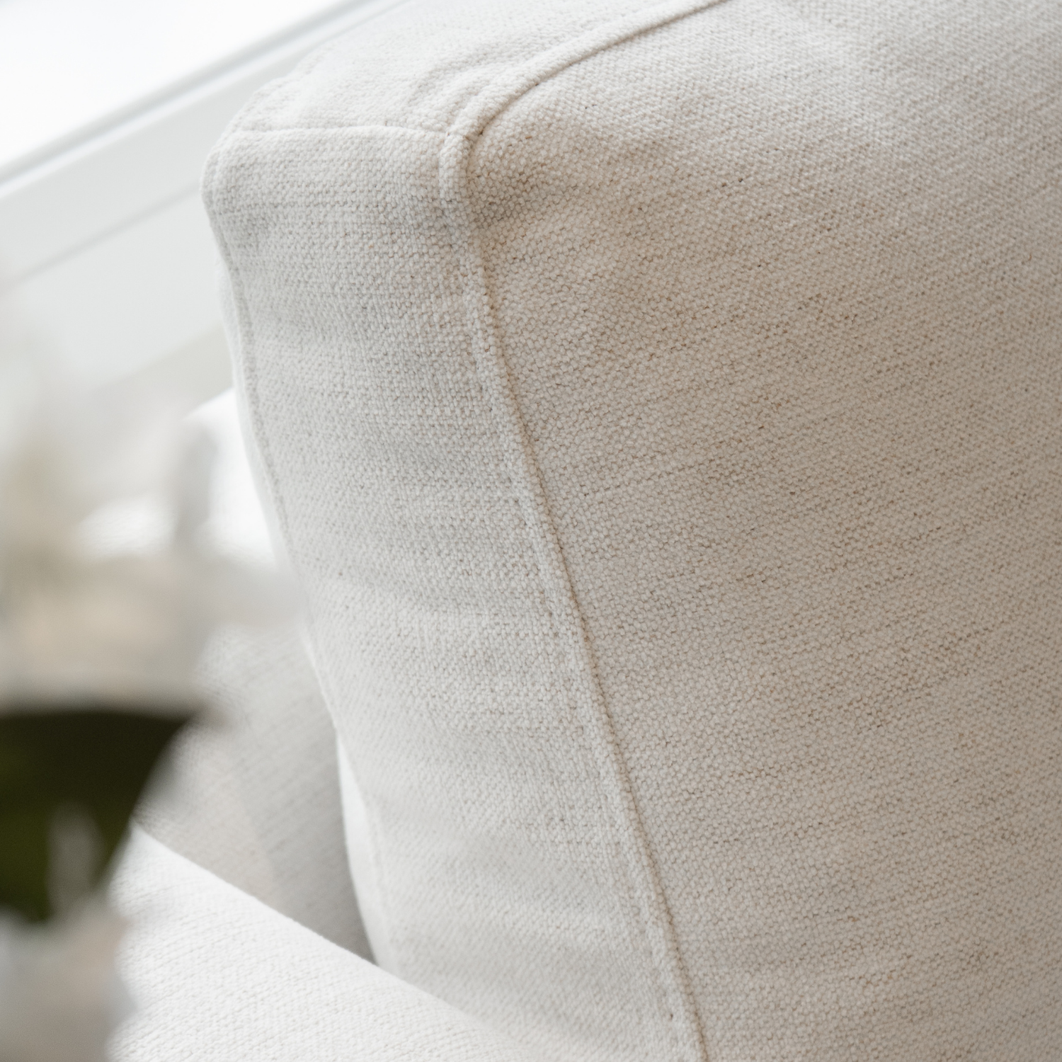 Charlestown Lounge Chair - Crypton® Nomad Snow