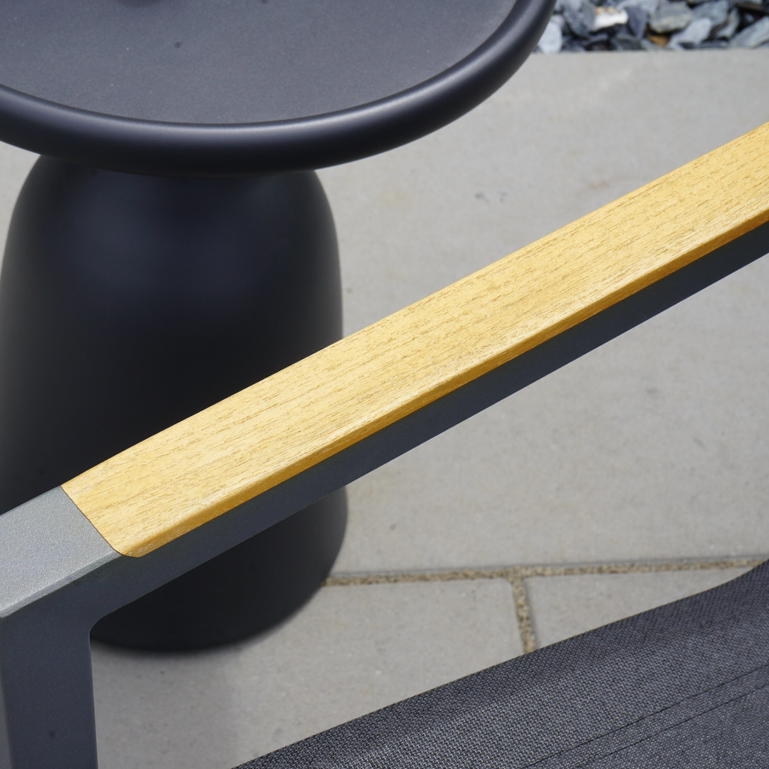 Cubic Relax Anthracite Arm Chair