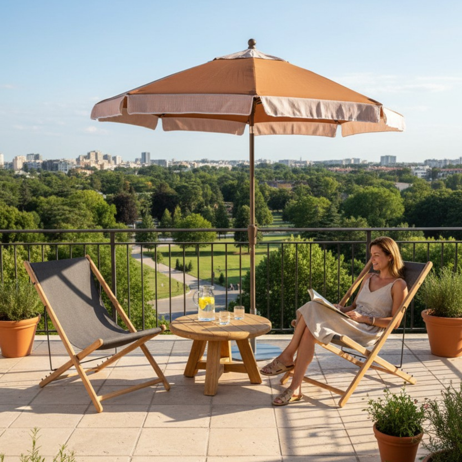 Carmel Folding Lounge Chair