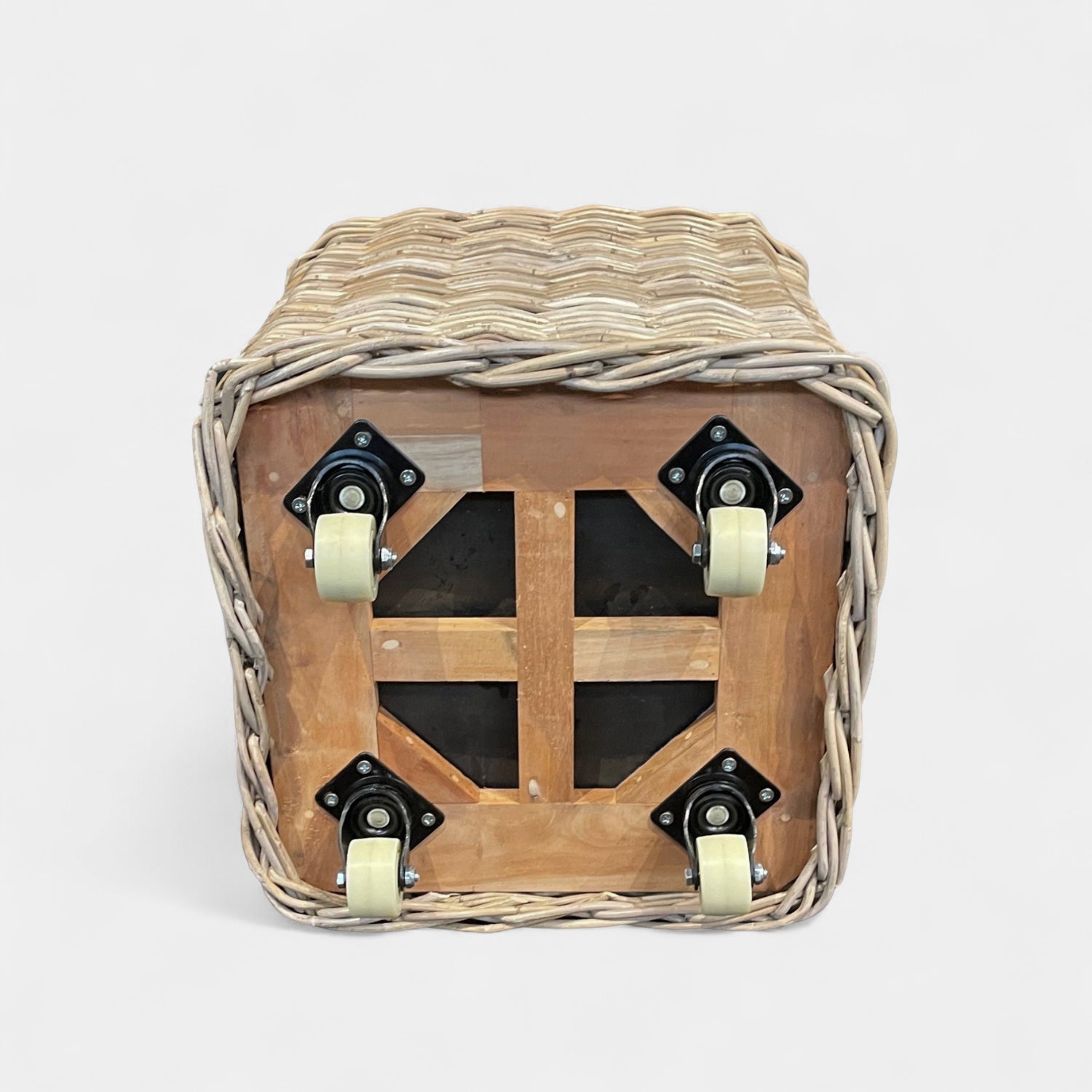 Durham Rattan Planter Basket w/ Wheels