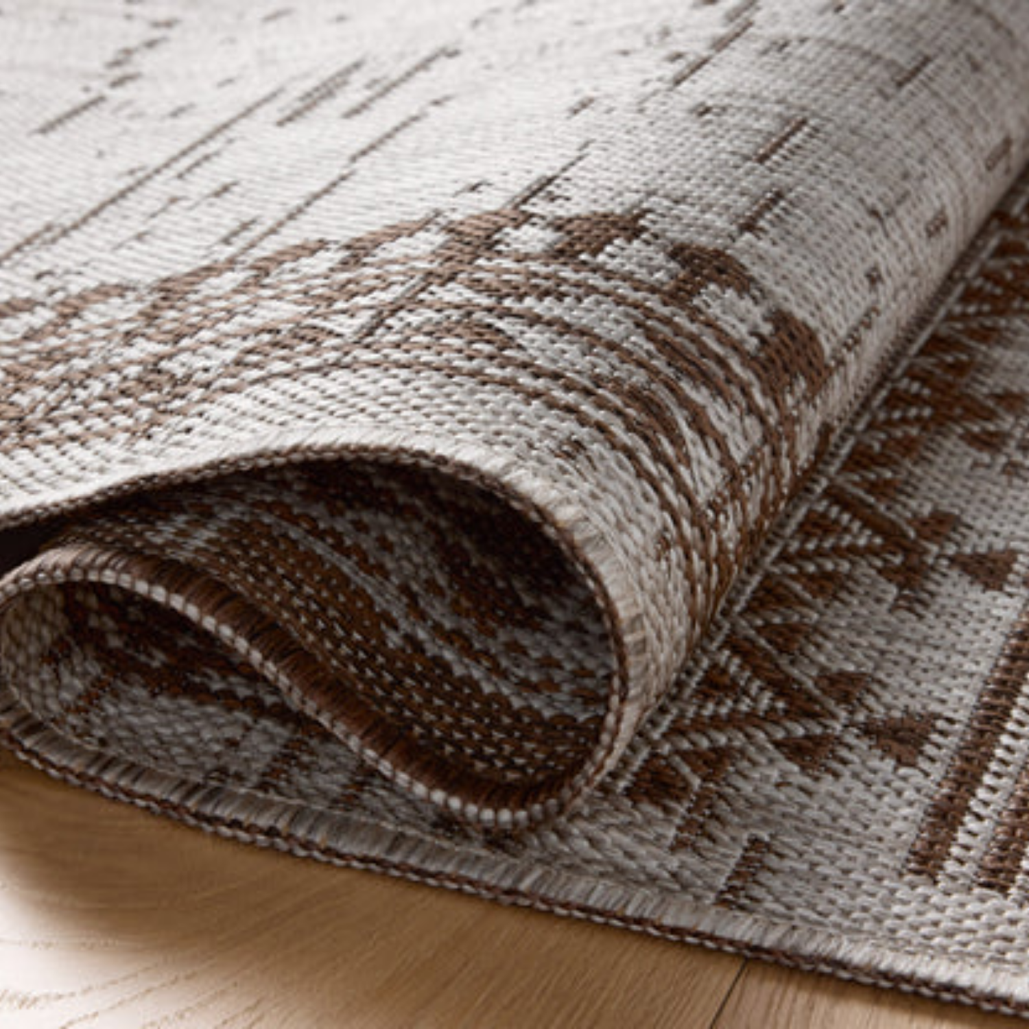 Loloi II Easton Coffee/Dove Outdoor Rug