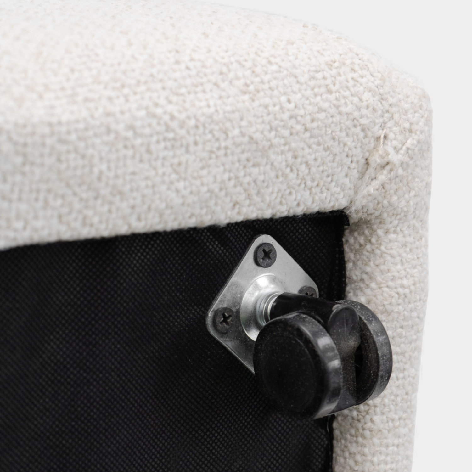 Fairbank Club Chair - Linen Weave