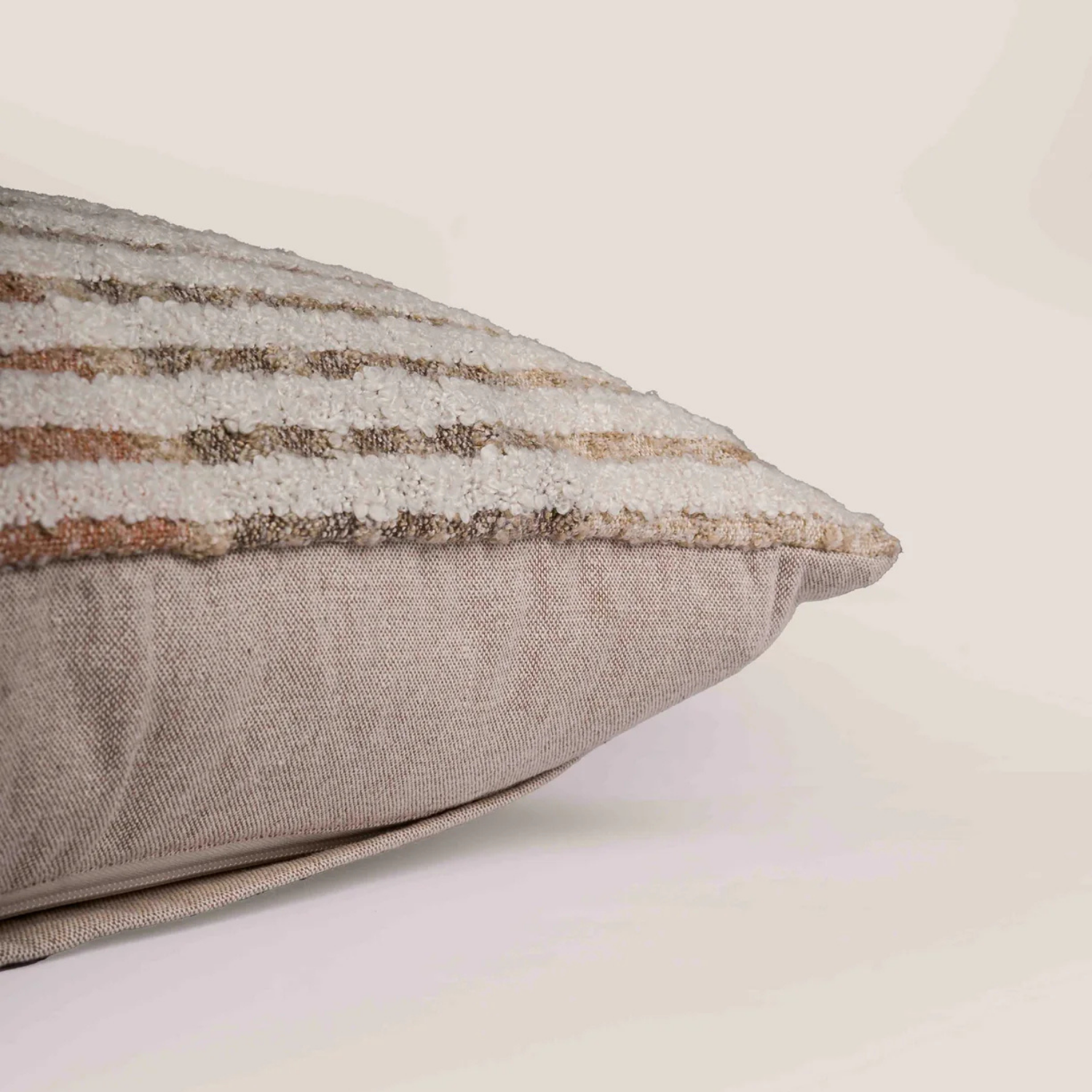 Caledonia Plaid Woven Kidney Toss Pillow