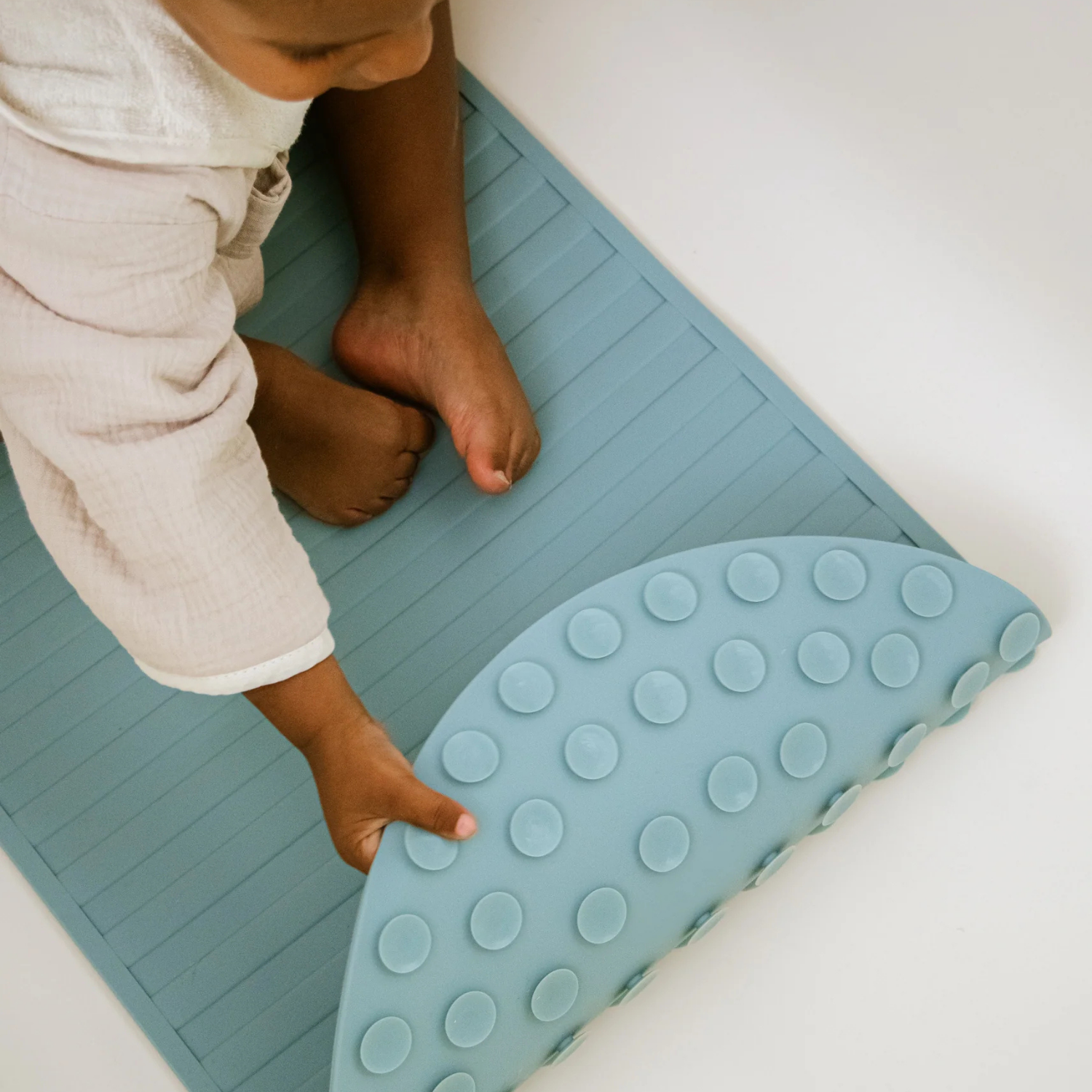 Kids Silicone Bathtub Mat - Blue