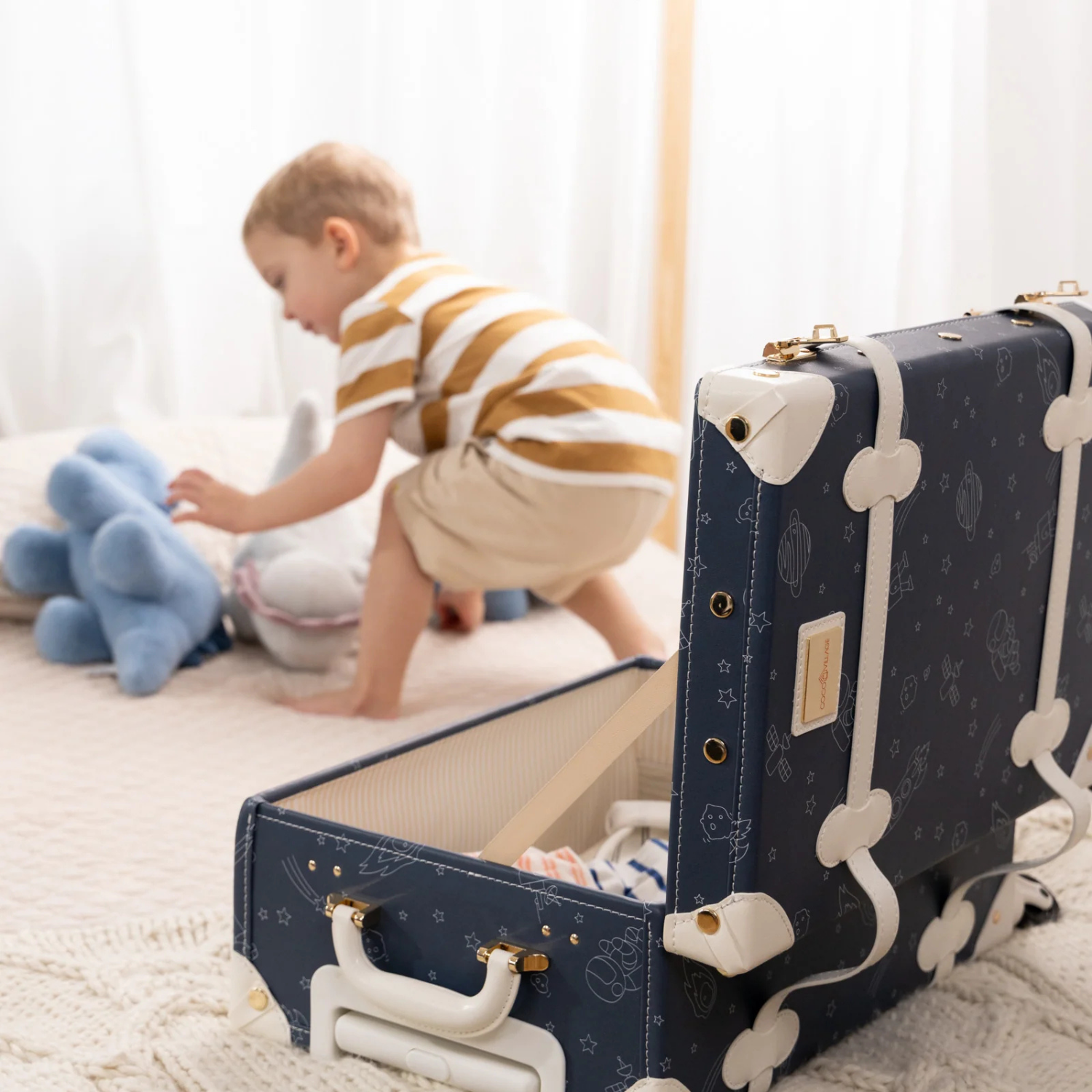 Kids Vegan Carry-On Luggage - Space Blue