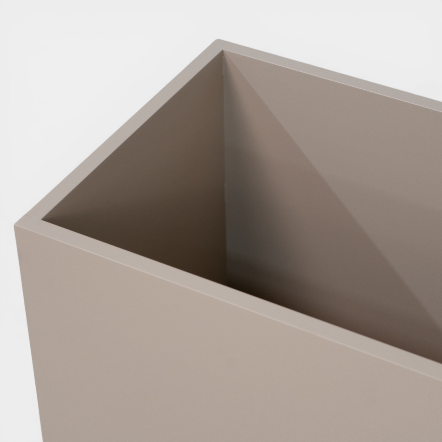 Hudson Metal 44" Rectangular Planter w/ Wheels - Taupe