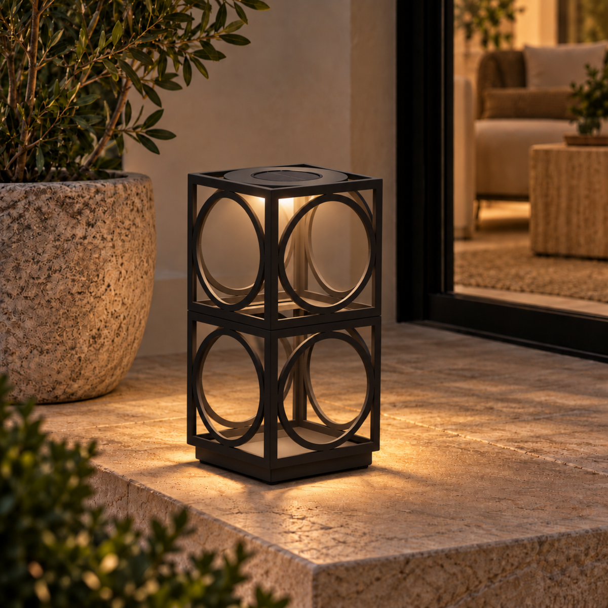 21" Aura Solar Light - Charcoal