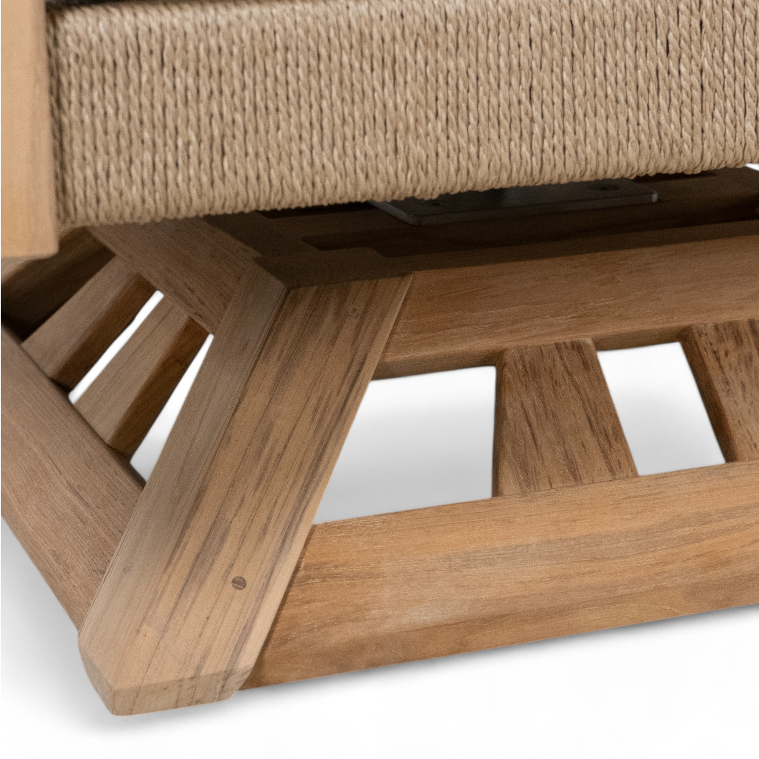 Gravenhurst Wicker Swivel Club Chair