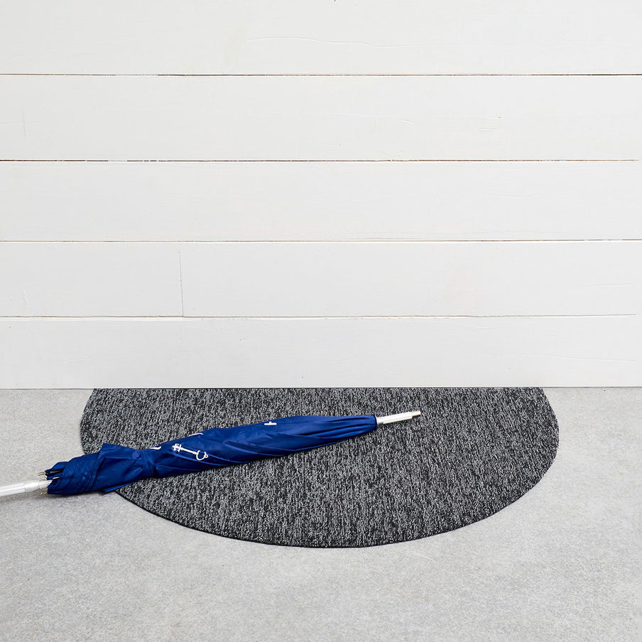 Chilewich Heathered Shag Welcome Mat - Grey
