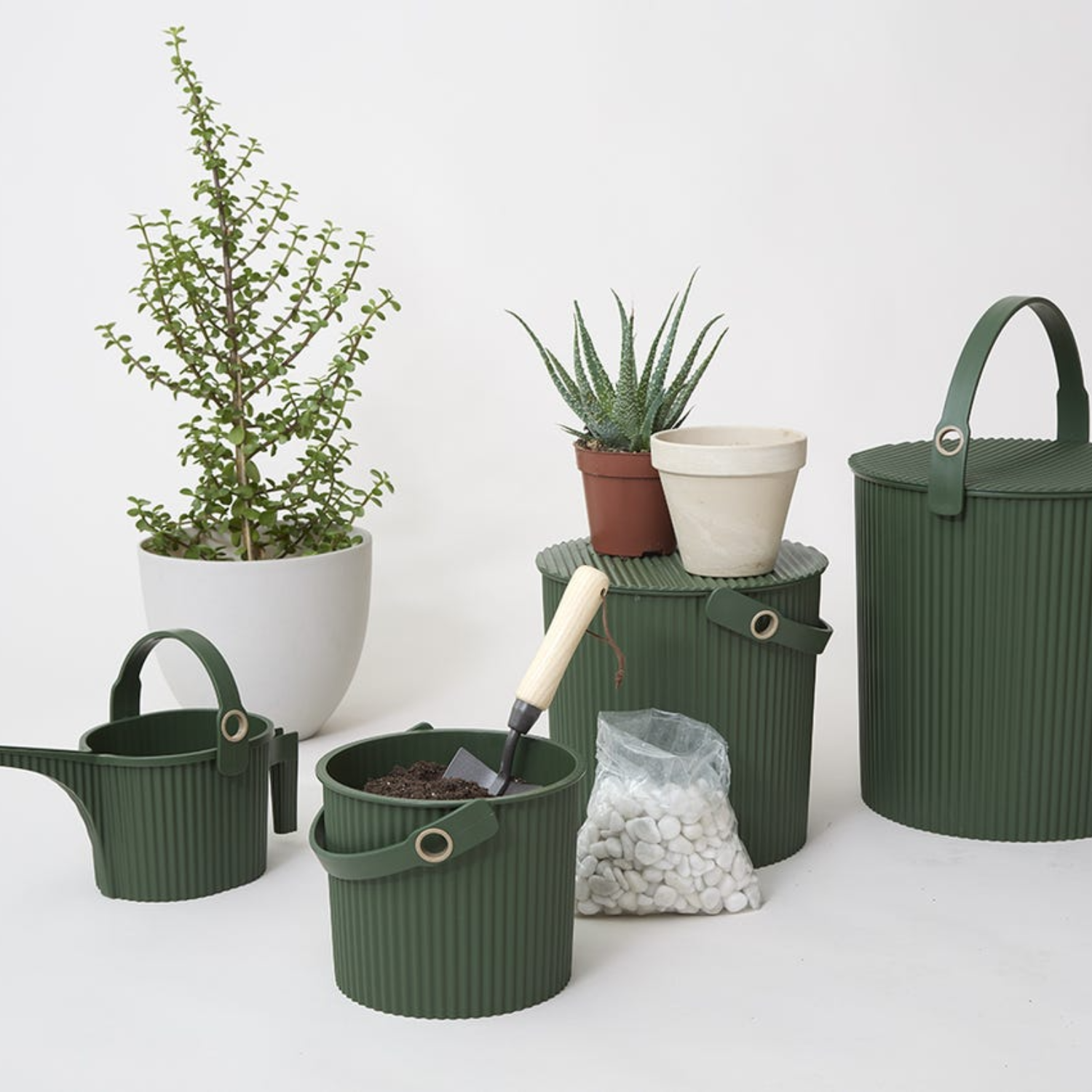 Hachiman Garden Green Storage Bucket w/Lid