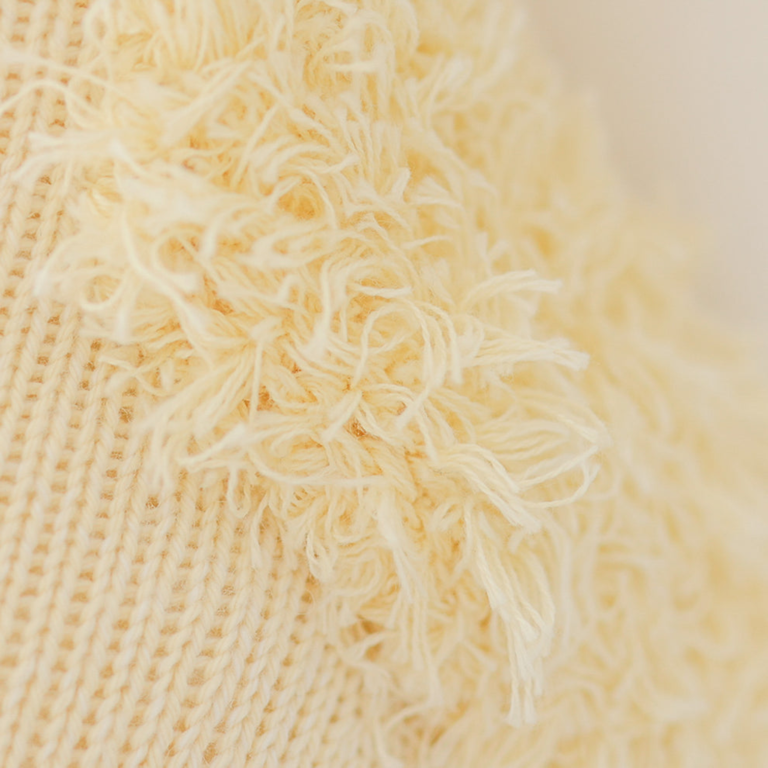 Cozy Yarn Flora Fluffy Duckling