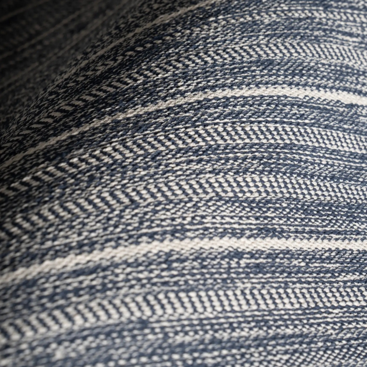 Dash & Albert Skipper Stripe Navy Handwoven Indoor/Outdoor Rug