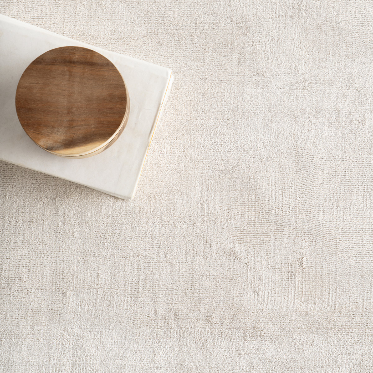 Dash & Albert Alva Hand Loom Knotted Wool/Viscose Rug - Sand