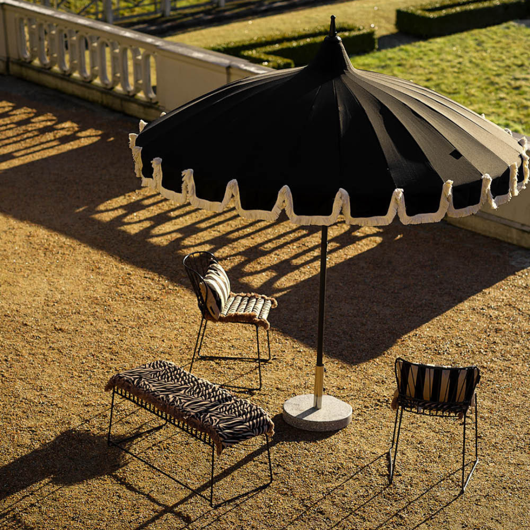 Fringe 8'Round Garden Umbrella - Black