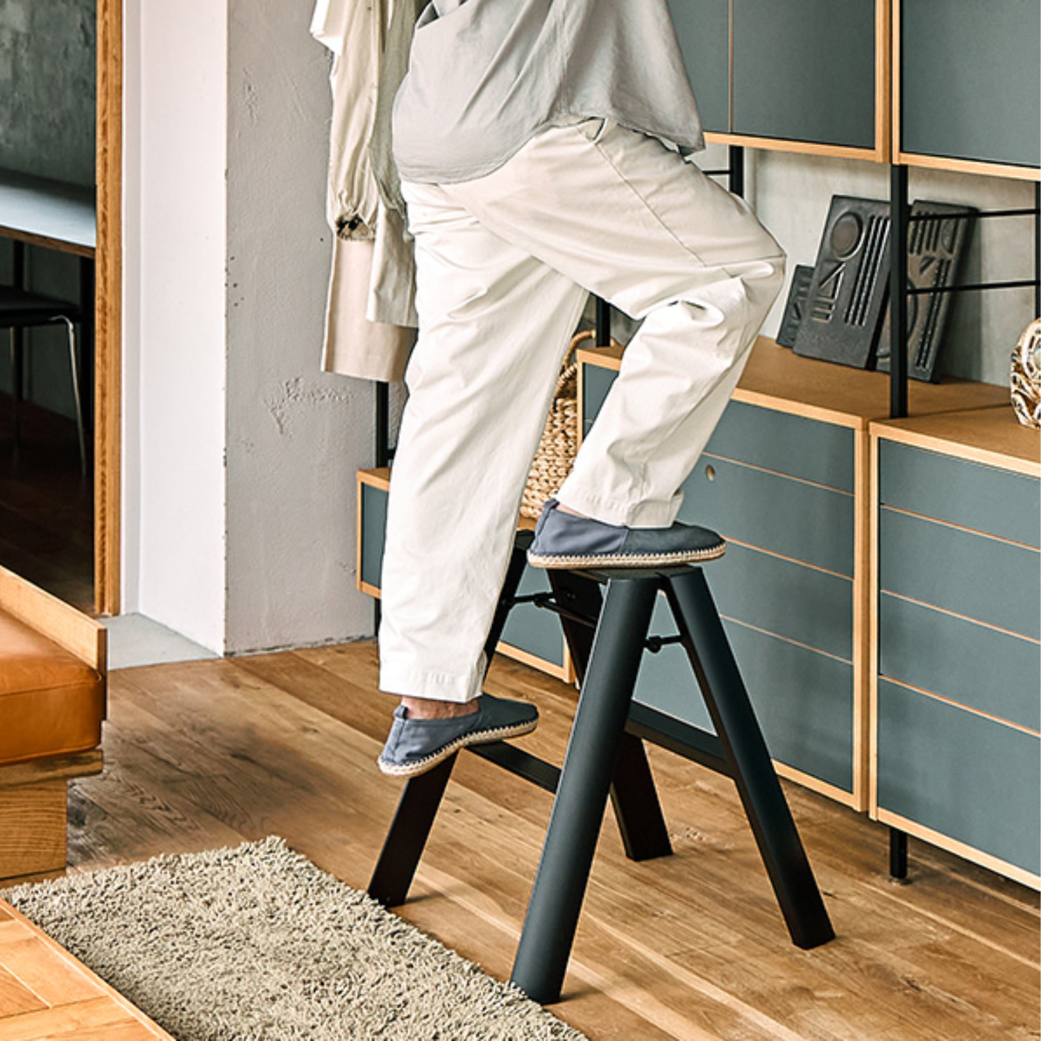 Kura 2-Step Ladder Stool - Black