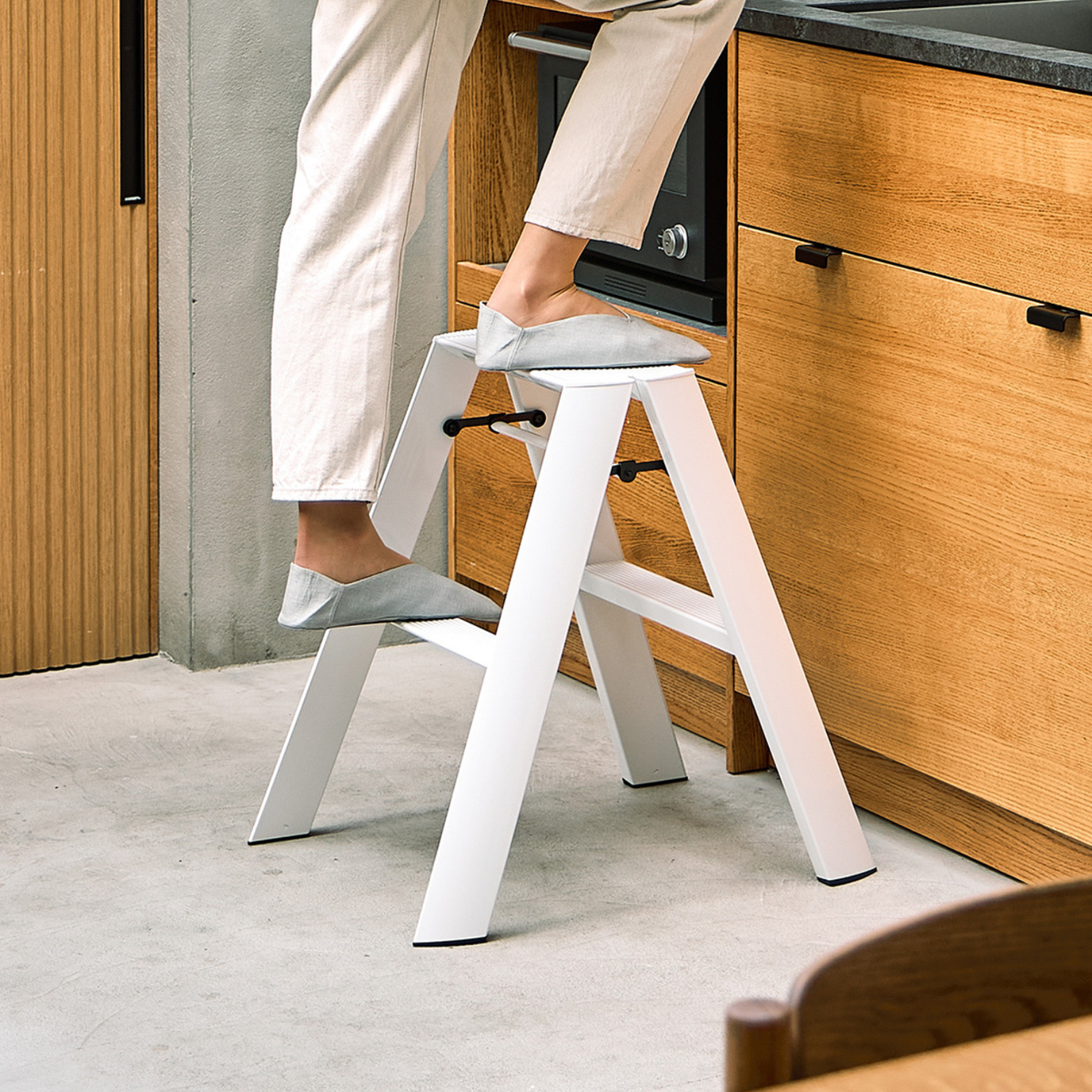 Kura 2 Step Ladder Stool - White