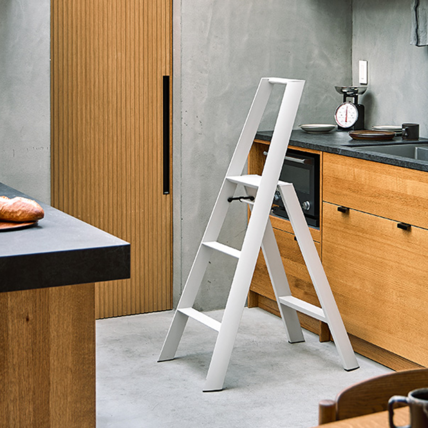Kura 3-Step Ladder - Black