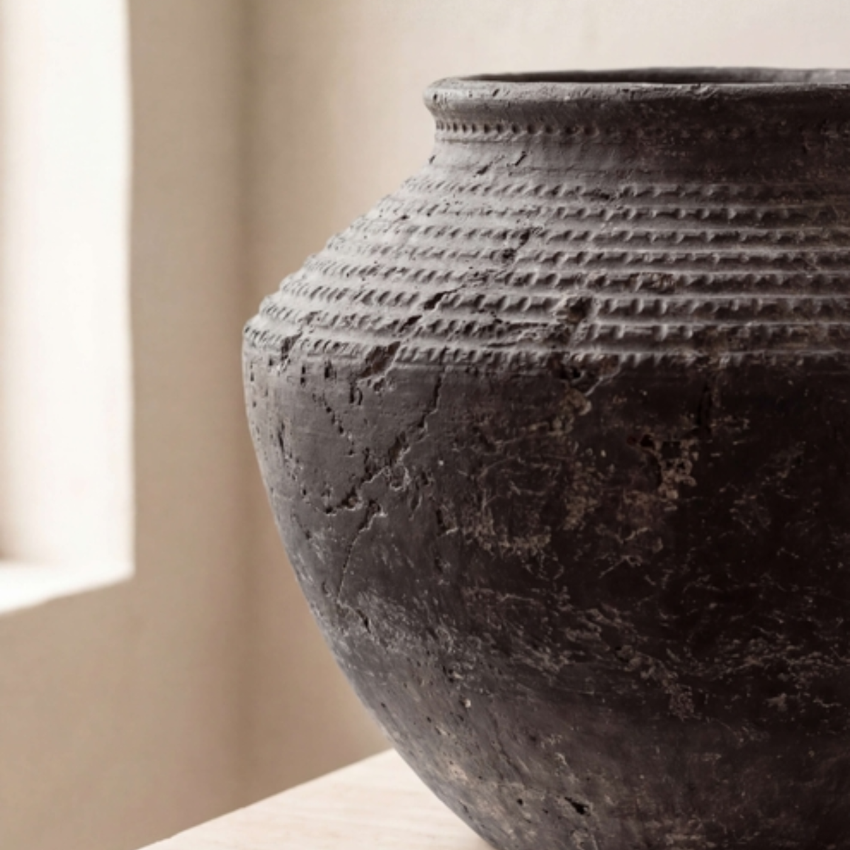 Umbria Charcoal Terracotta Vase