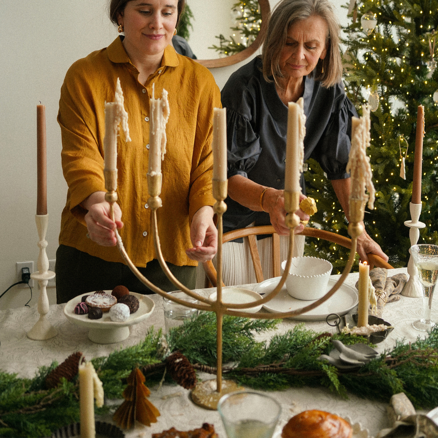 Revere Candelabra - Gold