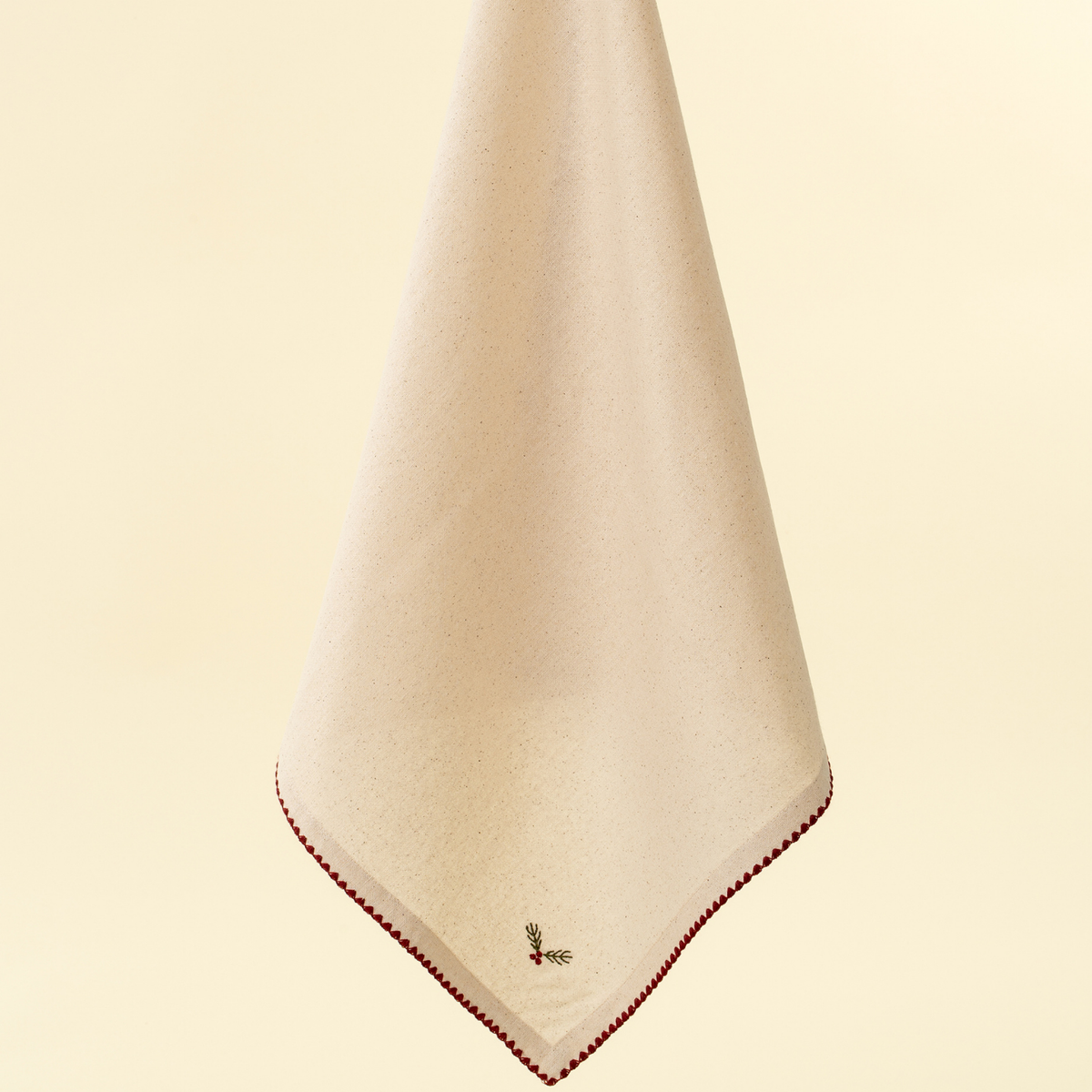 Embroidered Holly Berry Napkins (Set of 4)