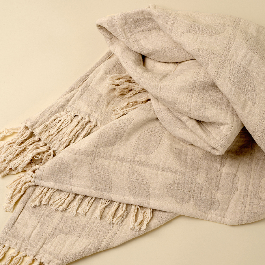 Daisey Fringe Throw - Beige