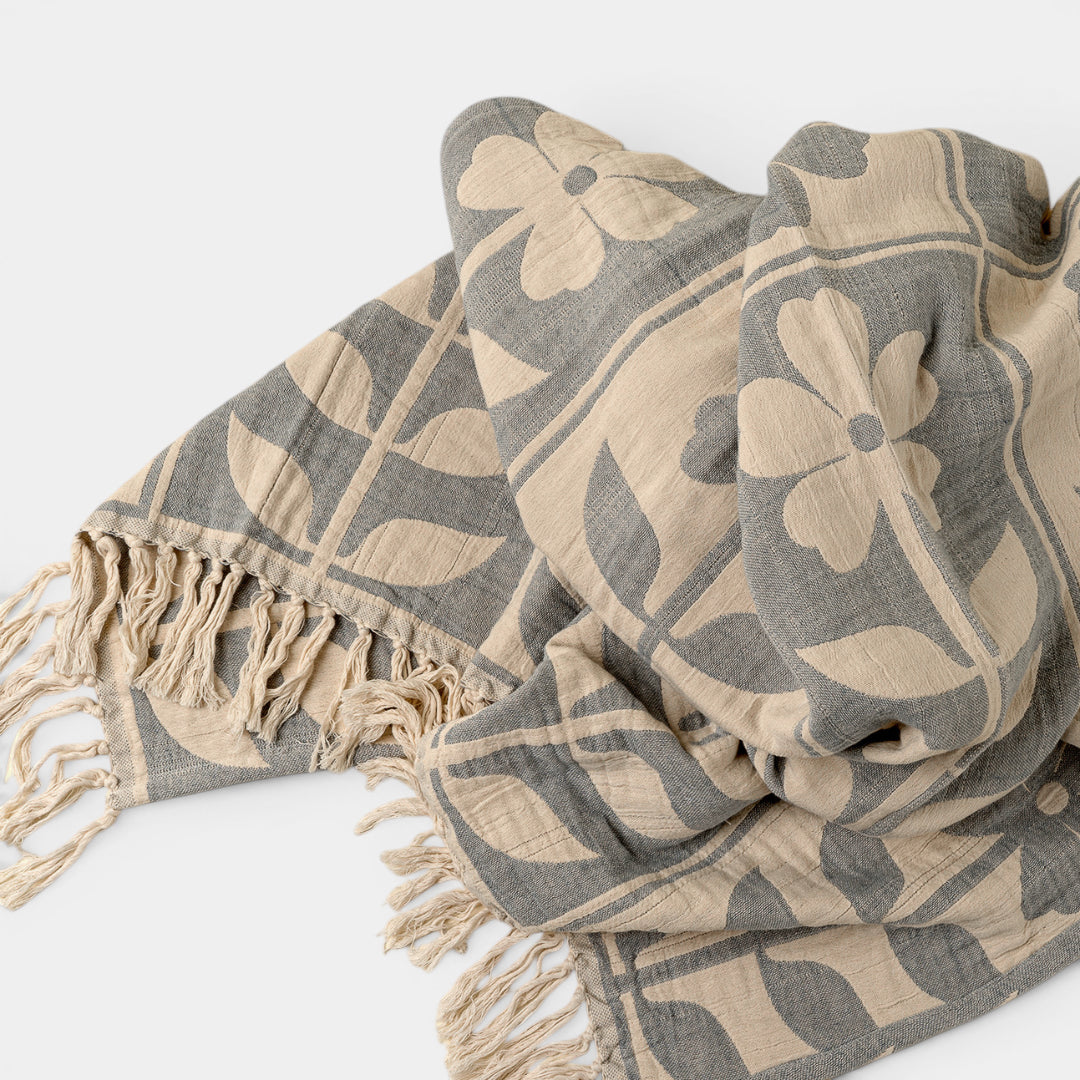 Daisey Fringe Throw - Blue