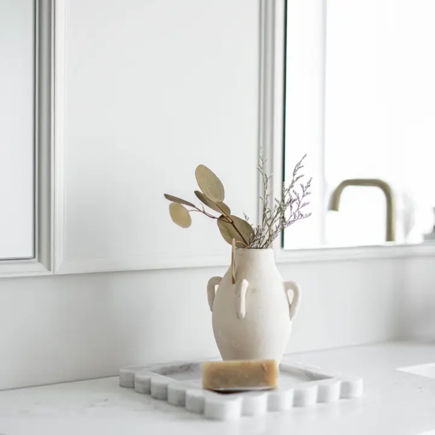Scalloped White Marble Square Tray