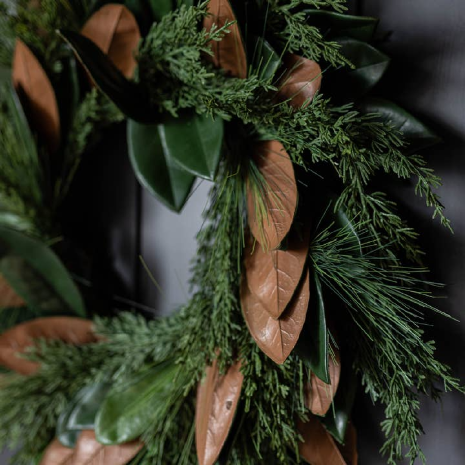 Artificial Magnolia Norfolk In/Out Real Touch 24" Wreath