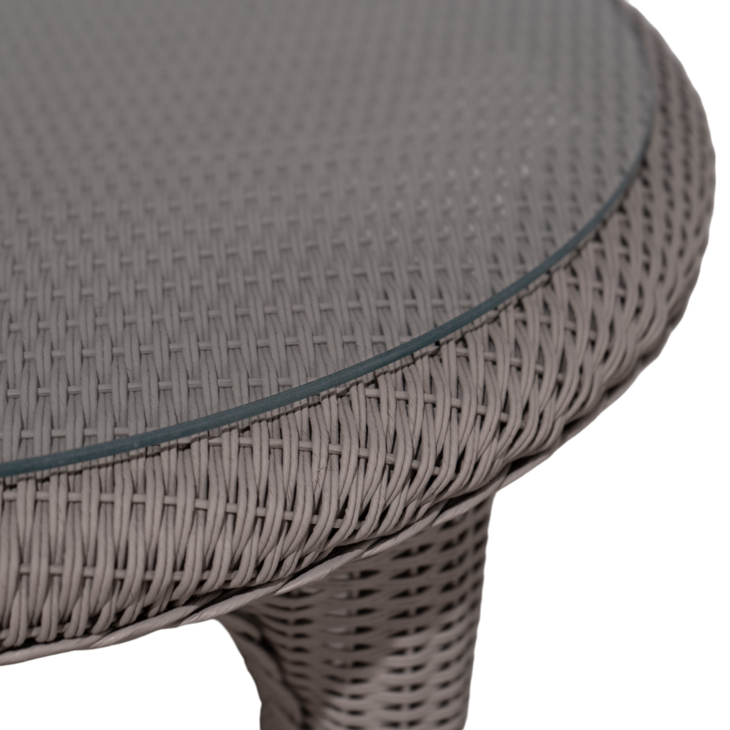 Lloyd Flanders Reflections Round End Table