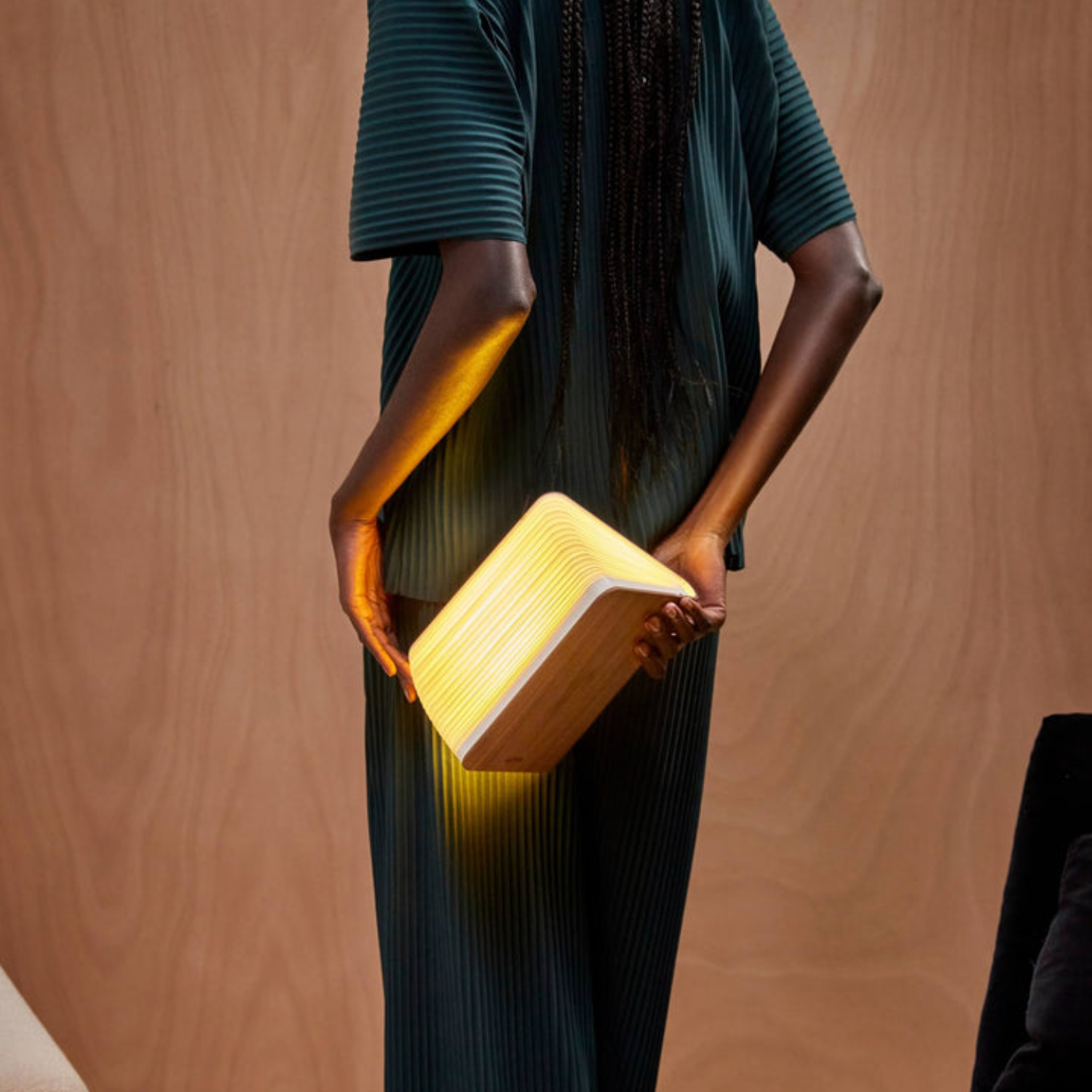 Lito Classic Walnut Book Light