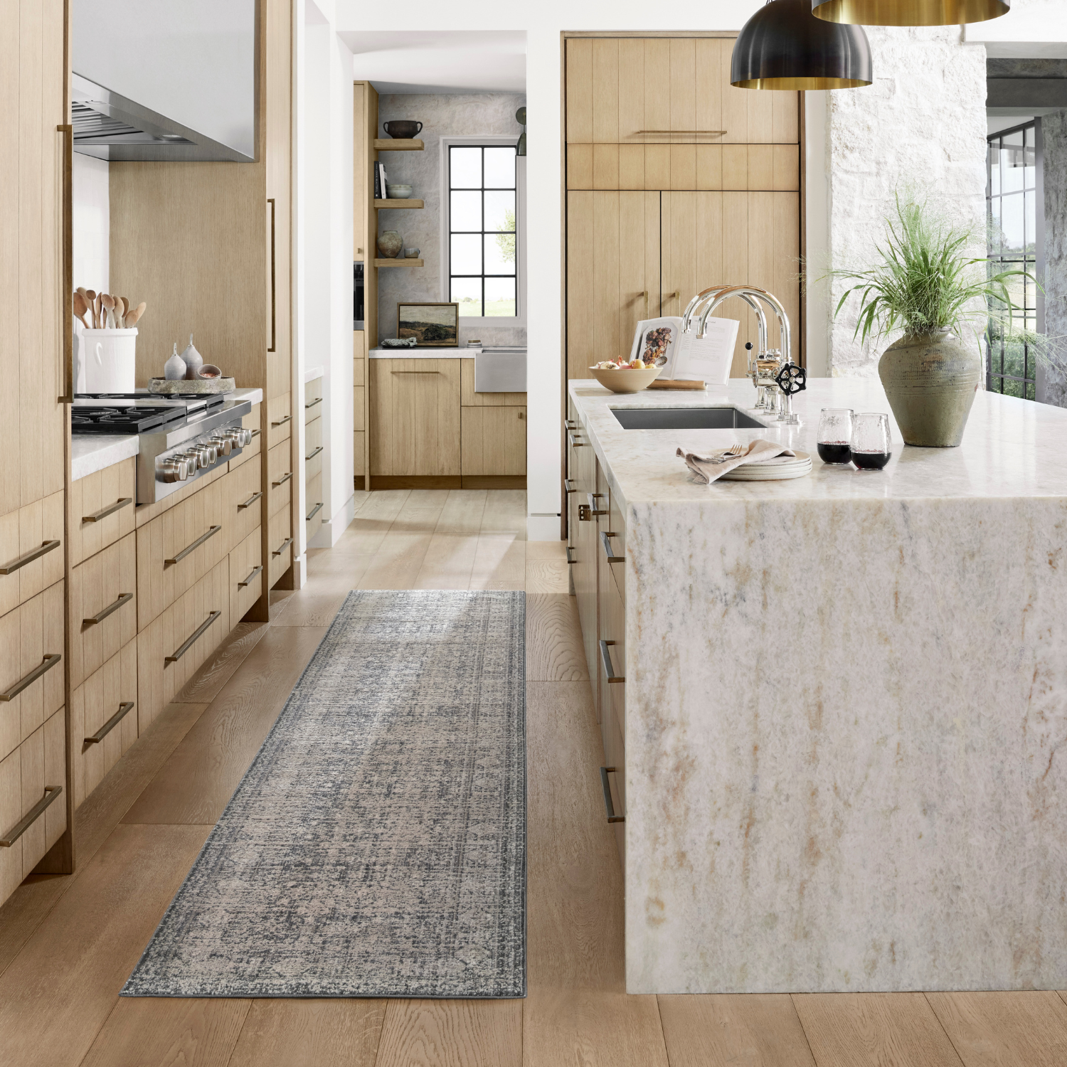 Amber Lewis x Loloi Alie Charcoal/Dove Rug