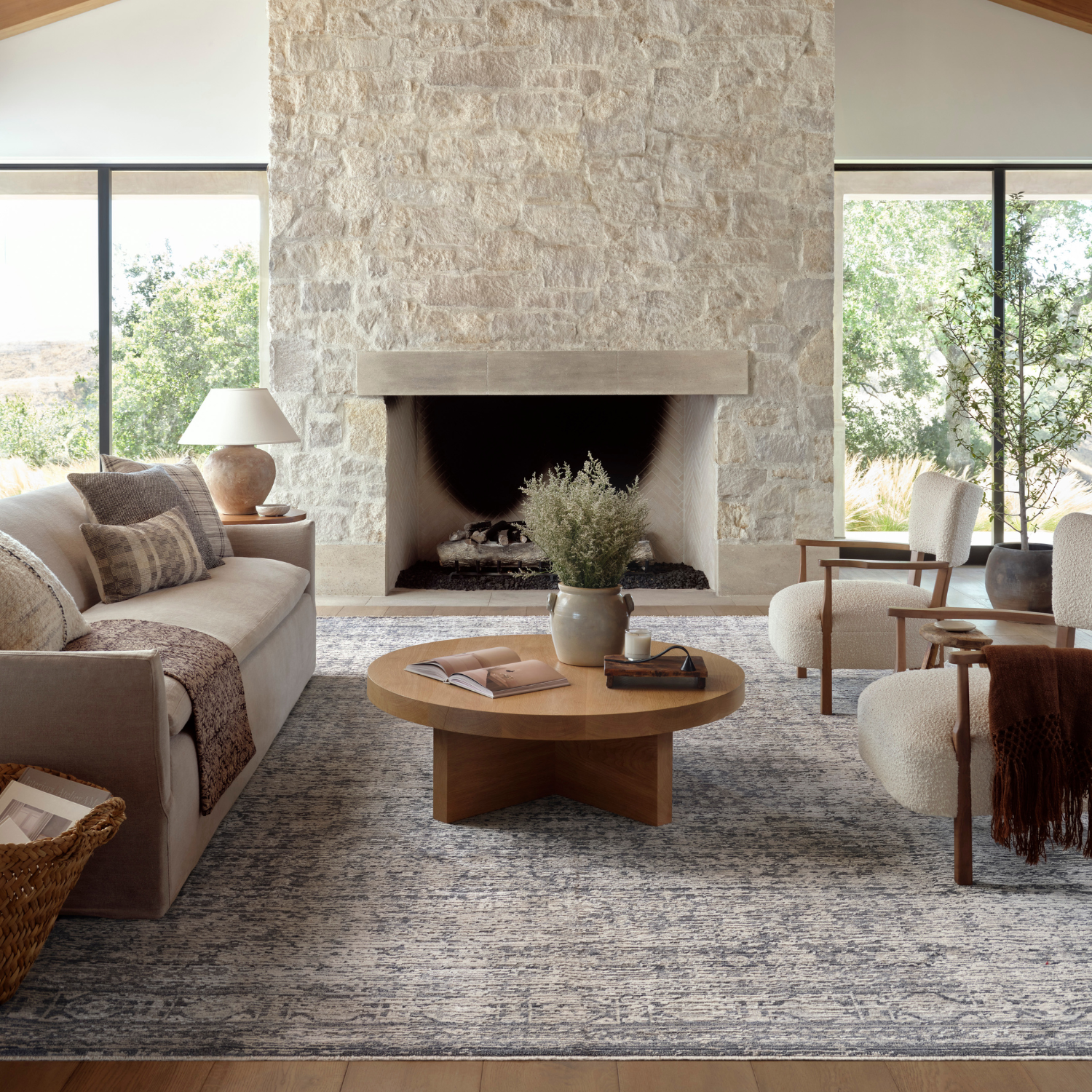 Amber Lewis x Loloi Alie Charcoal/Dove Rug