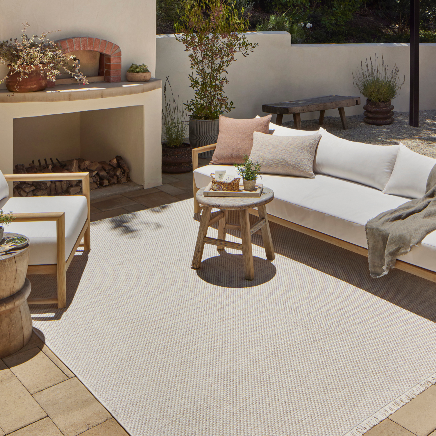 Amber Lewis x Loloi Malibu-05 Ivory/Dove Outdoor Rug
