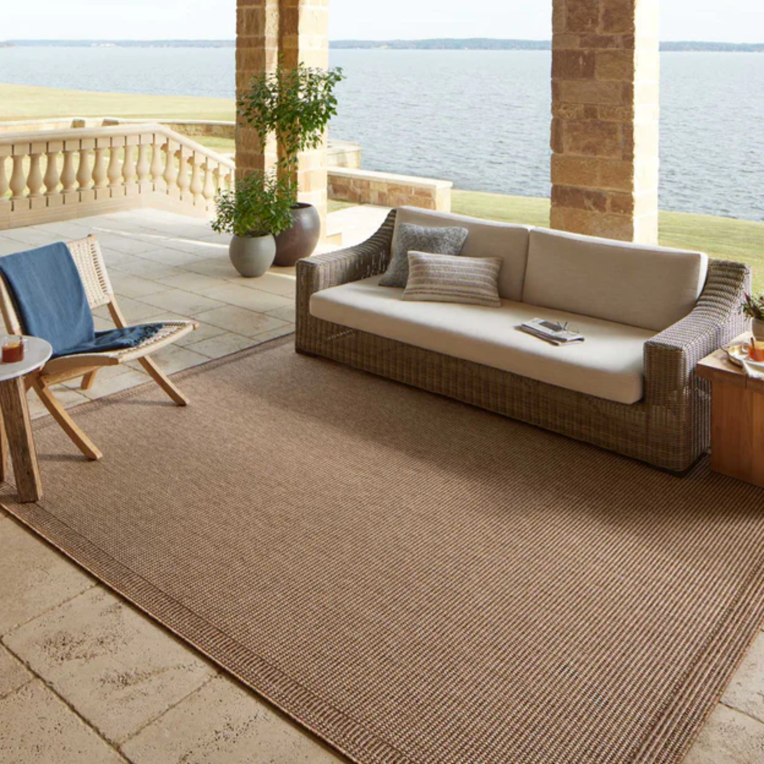 Loloi Merrick Natural/Oatmeal Outdoor Rug