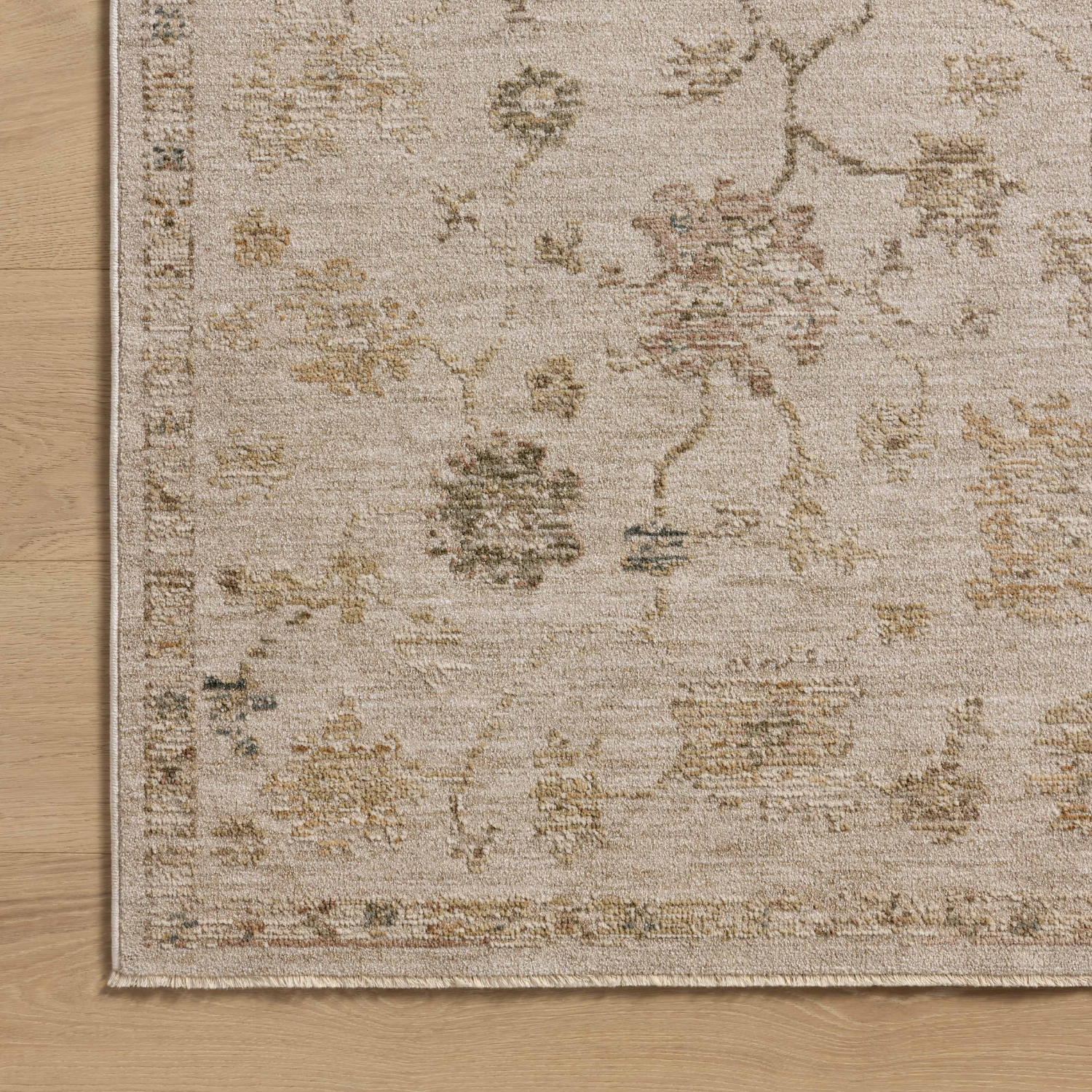 Loloi Willa Bone/ Multi Indoor Rug