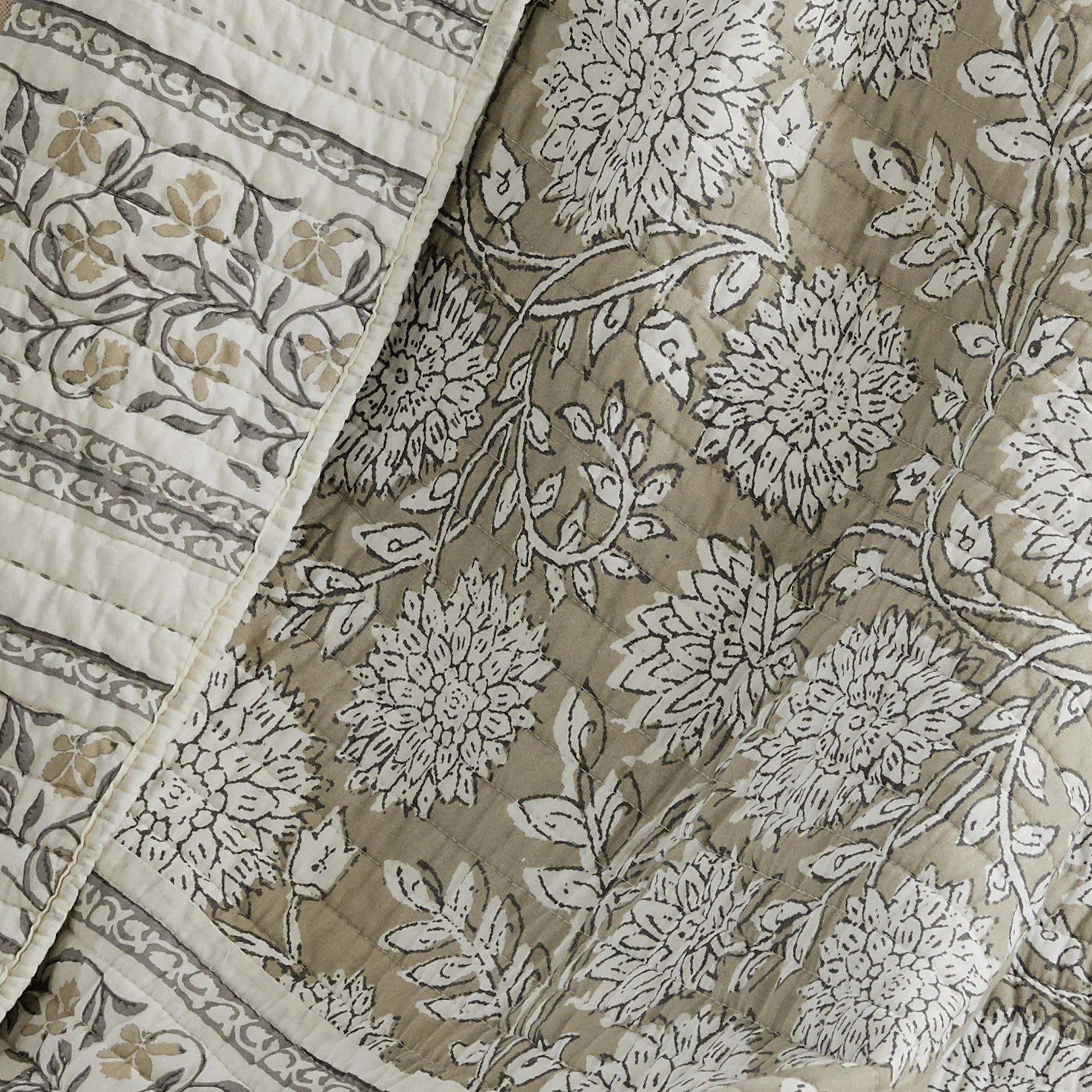 Maison Jardin Paisley Taupe Quilted Throw