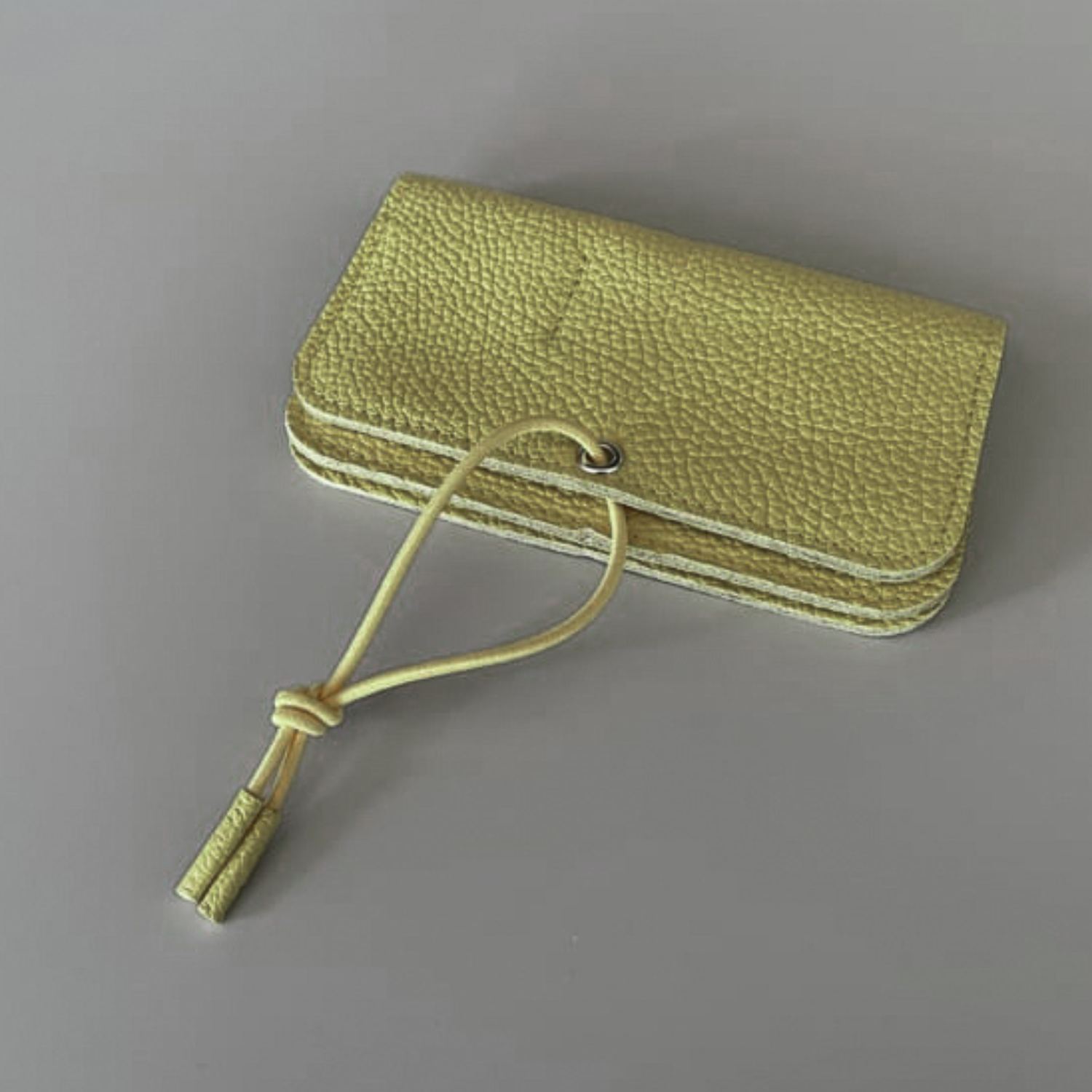 Knot Leather Wallet - Pistachio Green