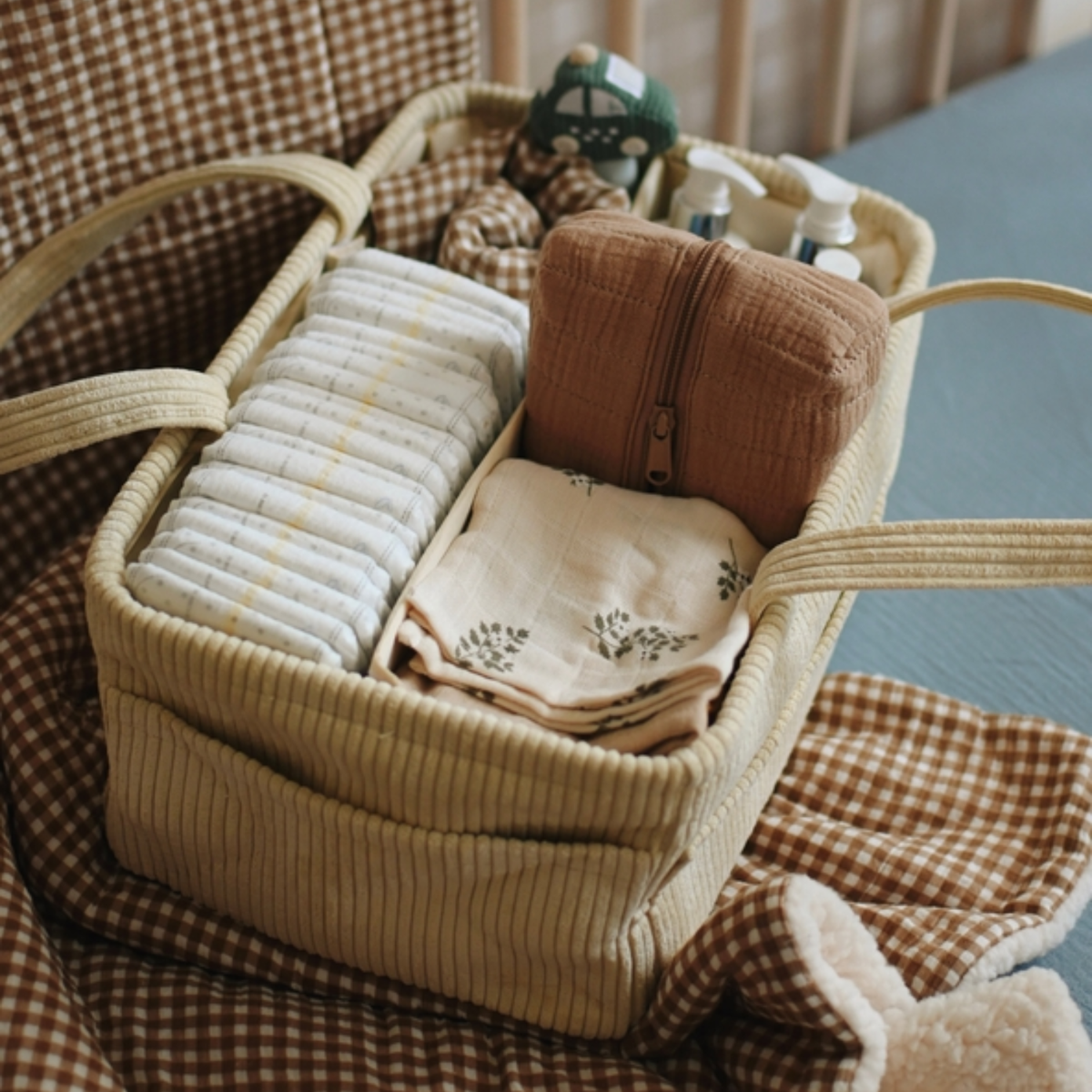 Baby Nest Corduroy Diaper Caddy - Cream