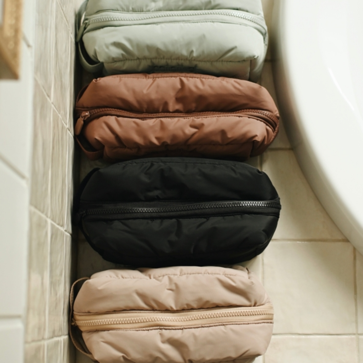 Puff Toiletry Bag - Black