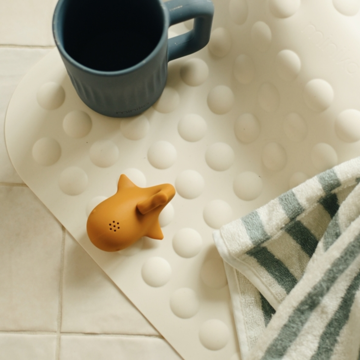Kids Silicone Sprout Bath Mat - Shell White