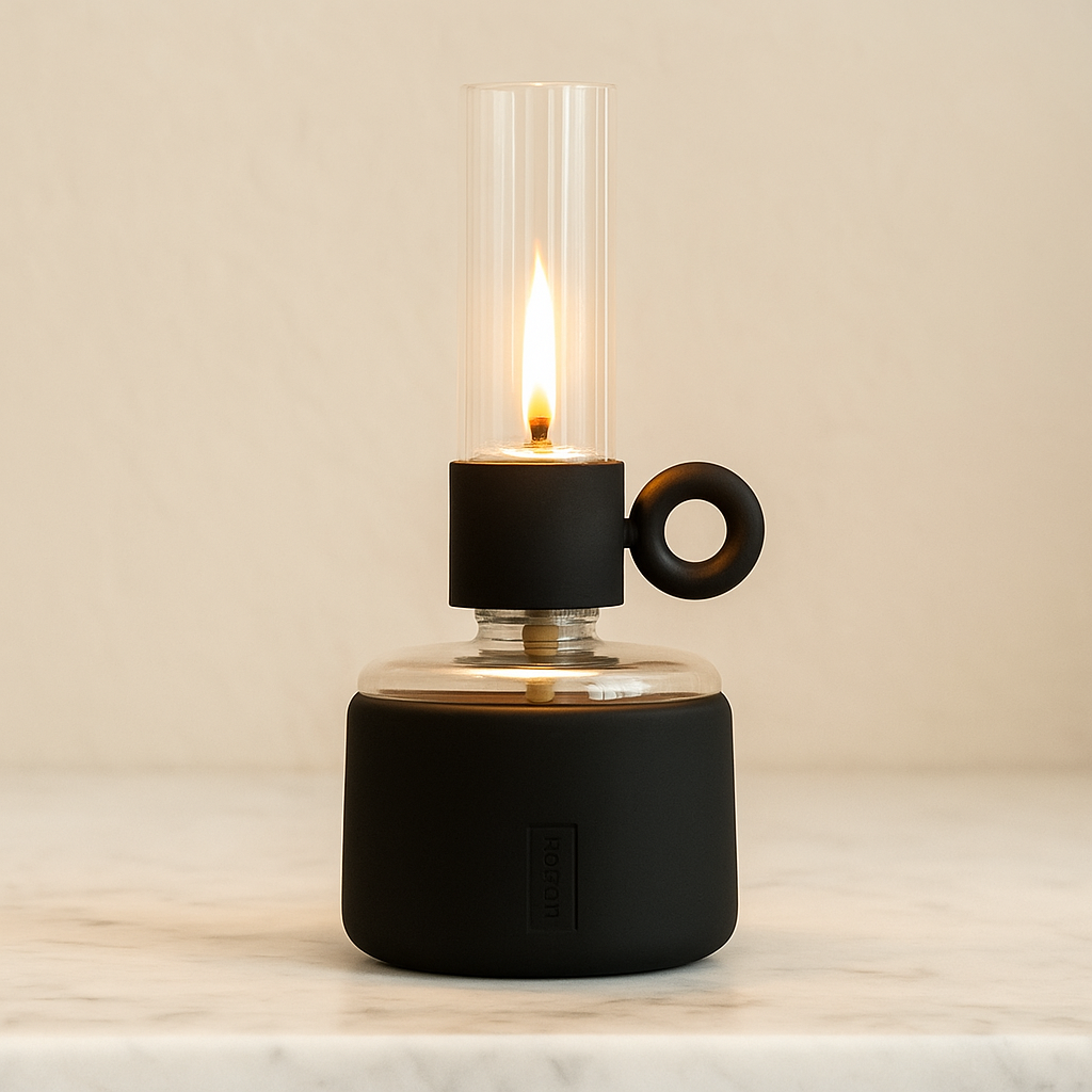 Cabin Black In/Out Oil Lamp