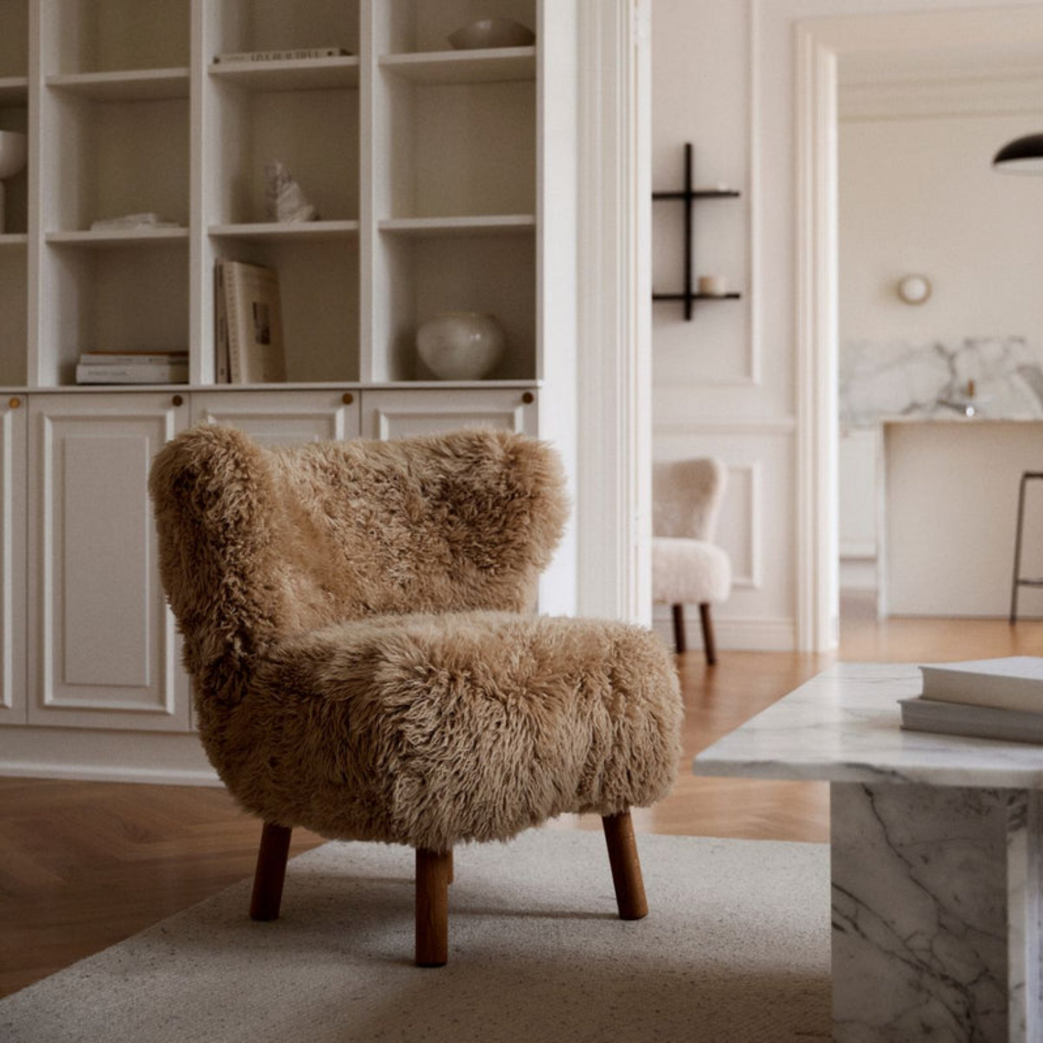 Arlberg Mini Long Wool Sheepskin Lounge Chair - Honey