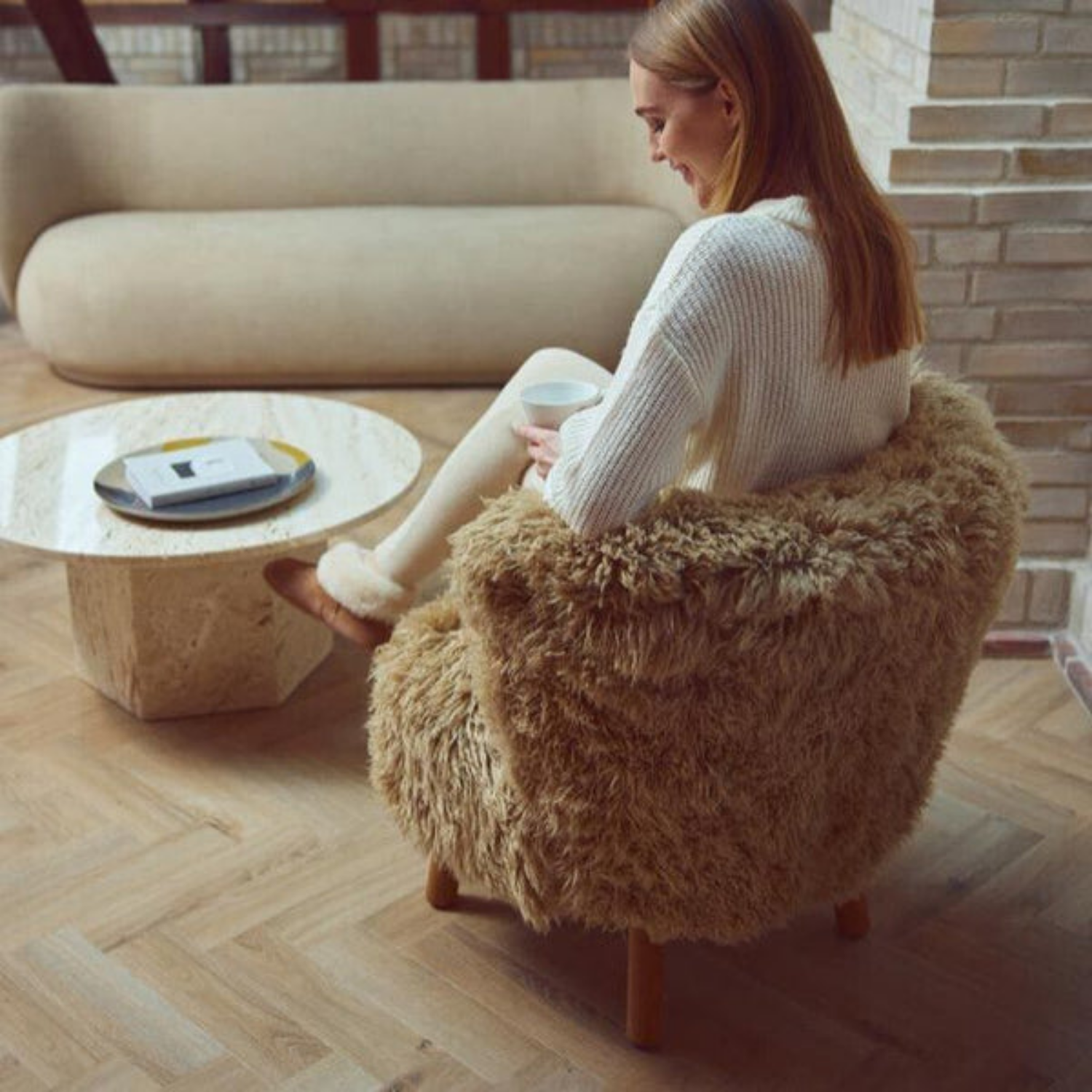 Arlberg Mini Long Wool Sheepskin Lounge Chair - Honey