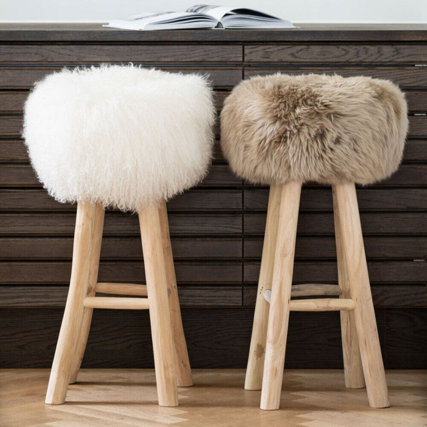 Aarhus Wool Sheepskin Barstool - Taupe
